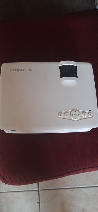 медия прожектор.