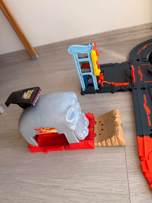 HOT wheels писти, автомивка