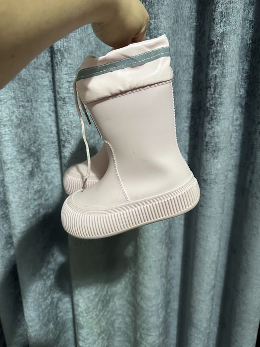 Детские резиновые сапожки