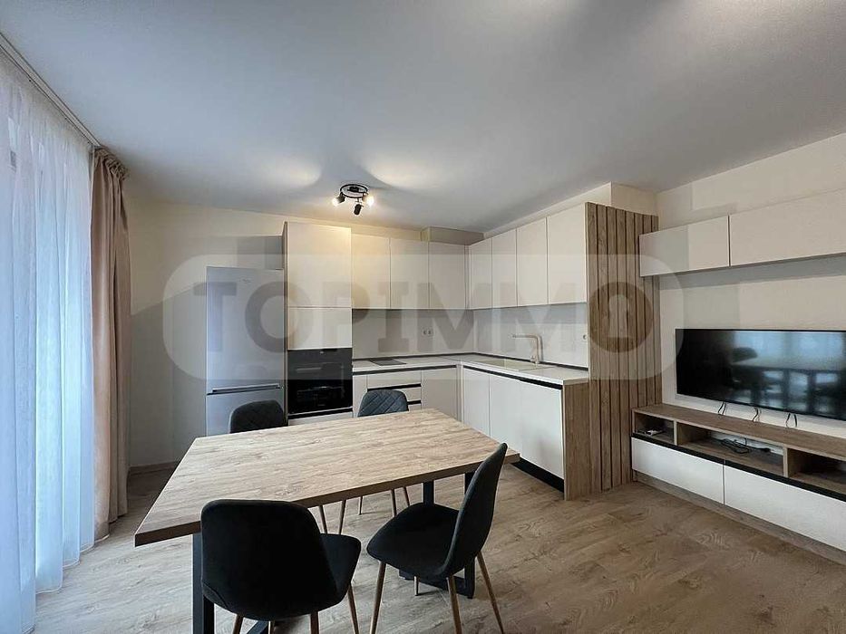 Дава се под наем Двустаен апартамент в Варна, Левски - 65 кв.м за 600 € - Снимка #1