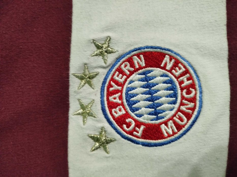 Тениска FC BAYERN Munchen - втора употреба