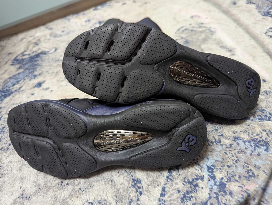 Оригинални дамски ботуши Adidas