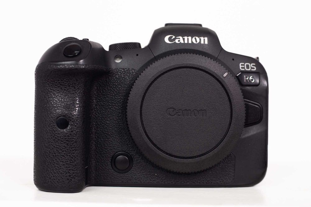 Фотоапарат Canon EOS R6