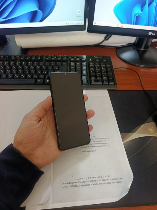 Realme C21Y 4/64(2023) iwlawi zur aybi yuq tozza telefon