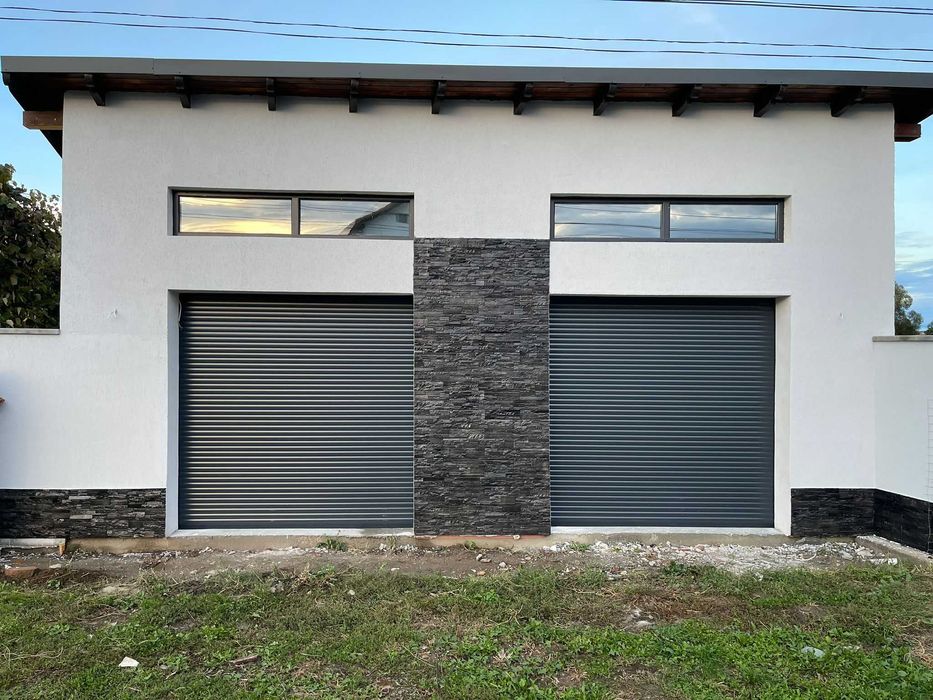 Usi de garaj sectionale,usi tip rulou ,automatizari-direct producator