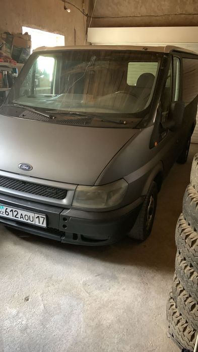 Продаётся Форд Транзит.