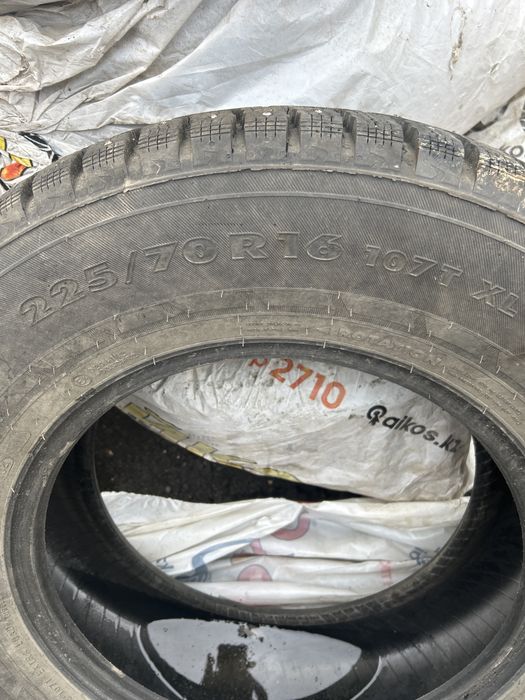 Продам Б/У колеса в хорошем  состояниии