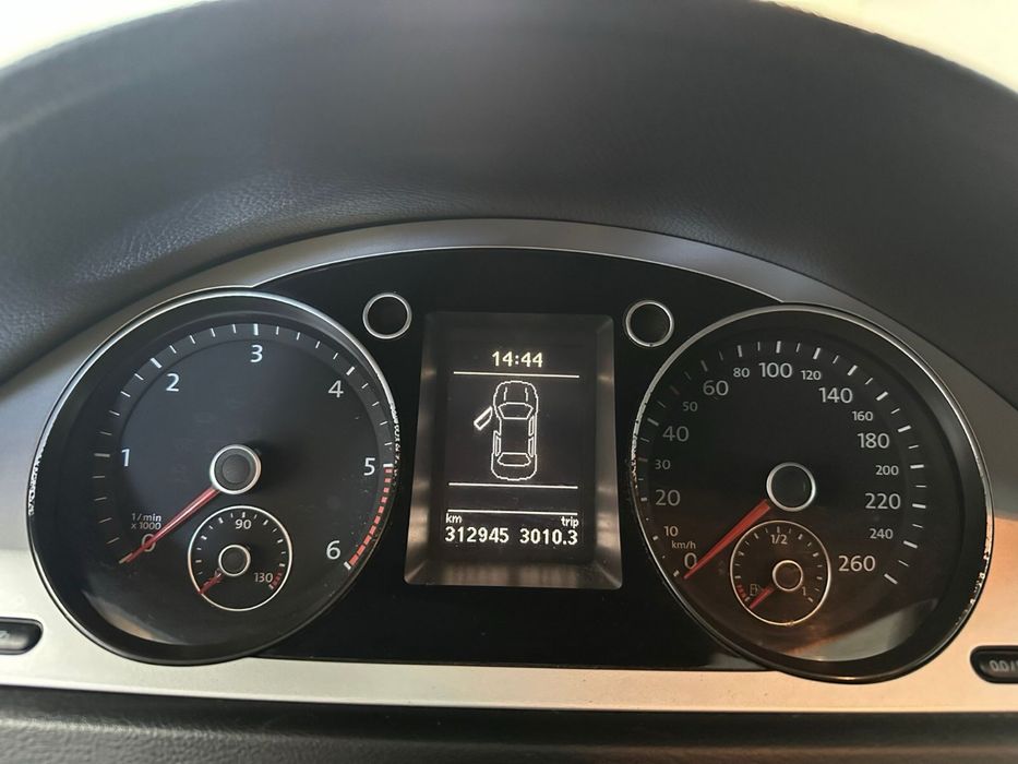 Volkswagen Passat 2.0 TDI 110 CP Euro 5 – 2009