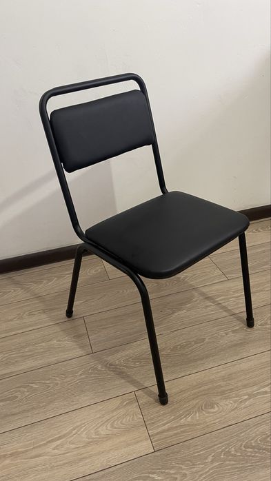 Стулья 2 шт за 10.000 тенге