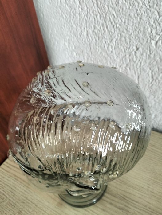 Стъклен манекен , стъклена глава