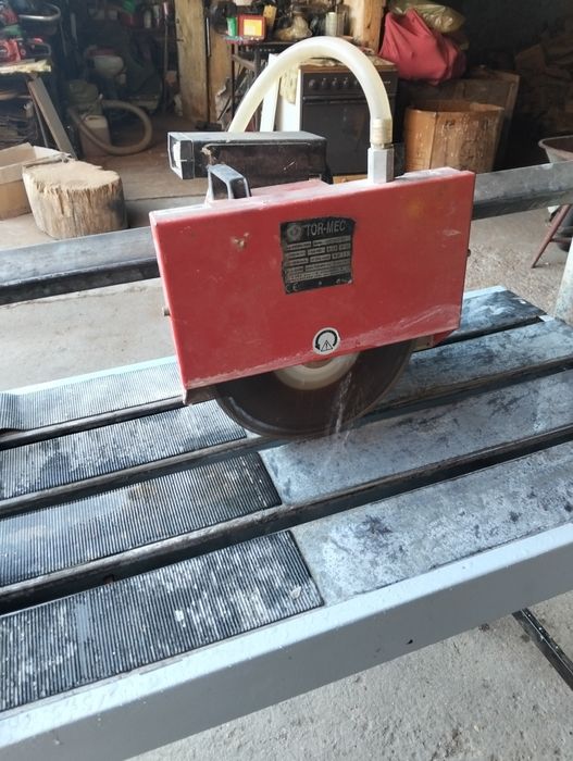 Mașina tăiat gresie și faianță profesională