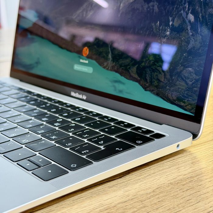 MacBook Air / в отличном состоянии