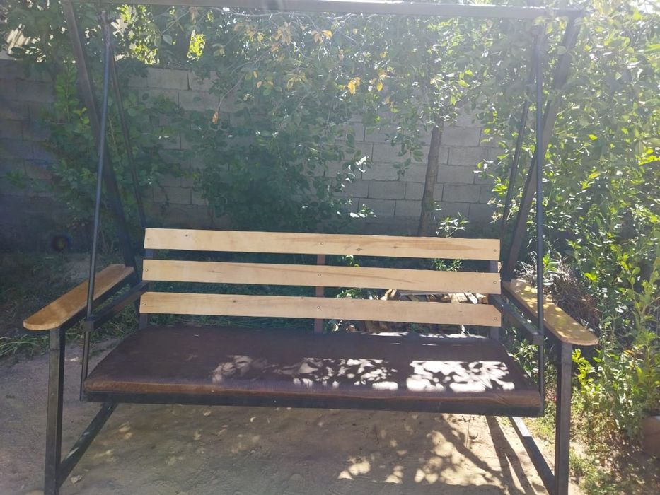 Металлические качели