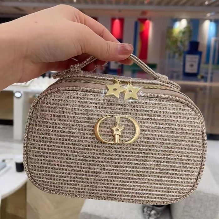 В наличии! Косметичка Dior