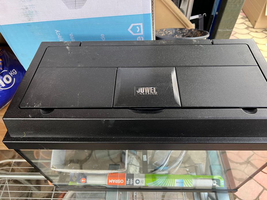Aquarium Jewell nou complet cu accesorii