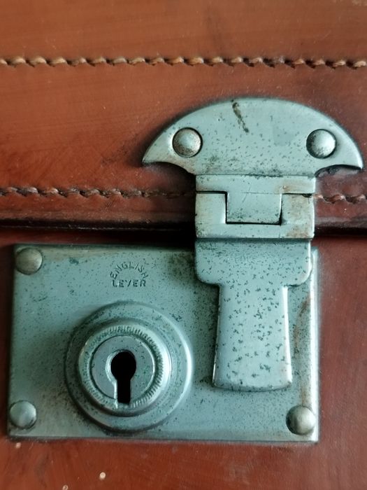 Чемодан винтажный Английский