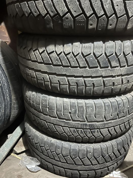 Продам резина 215/60 R16 за 50000 тенге
