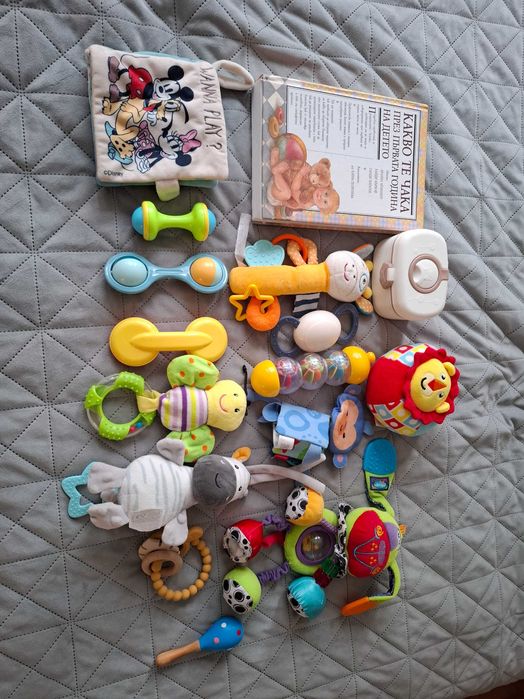 Столче за хранене и други неща за новородено