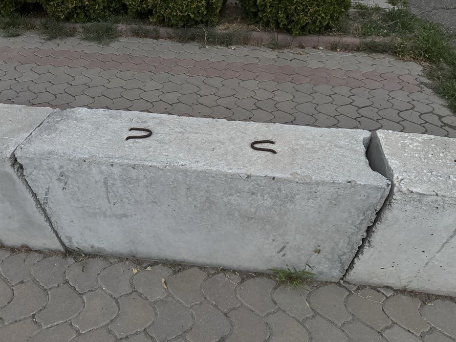 Продаются бетонные блоки
