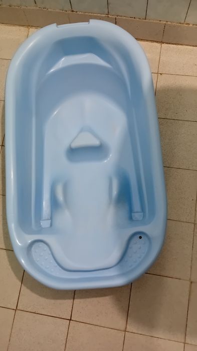 Продавам леген за къпане на бебе.