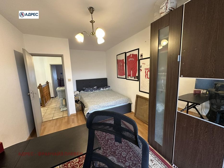 Мезонет в Плевен-Широк център площ 115 цена 170000