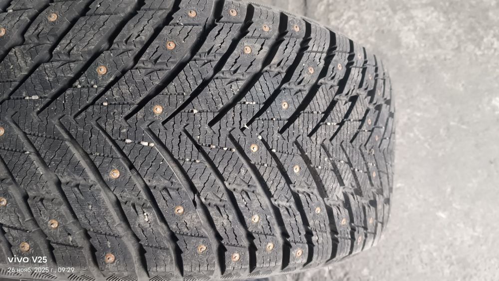 Продам шип резину