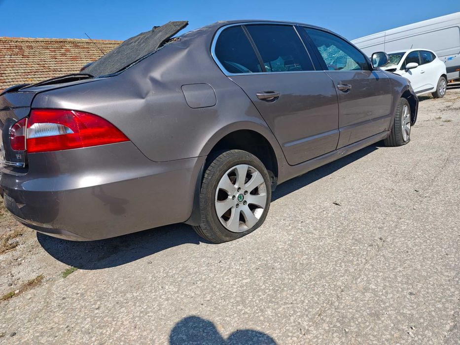 На части Skoda Superb 2.0 TSI автомат Шкода Суперб