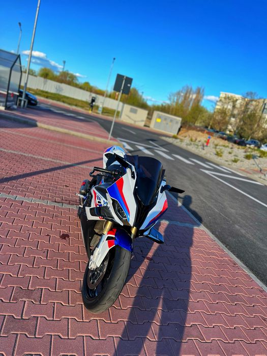 BMW S1000RR.