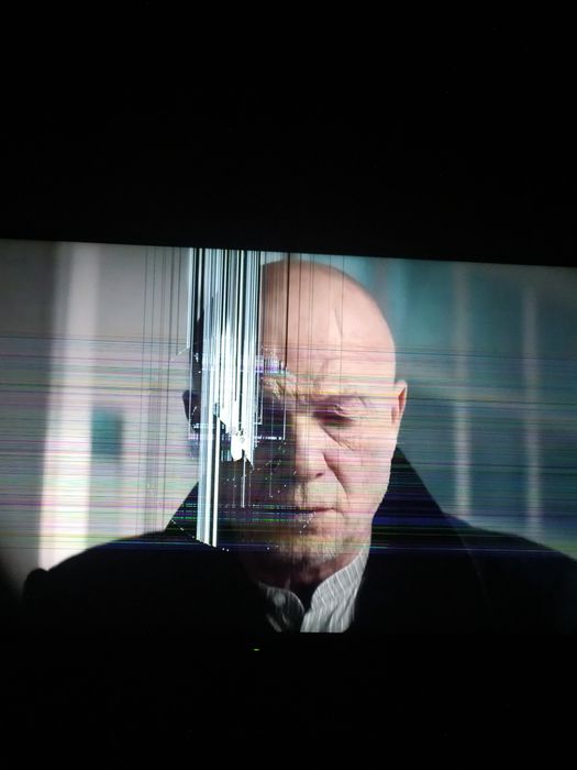 Продам телевизор .