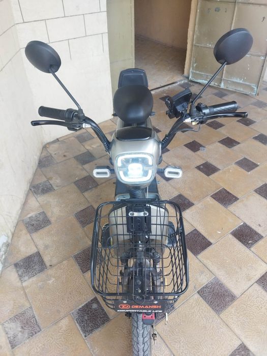 Skutir sotiladi balo'ni razmeri 16