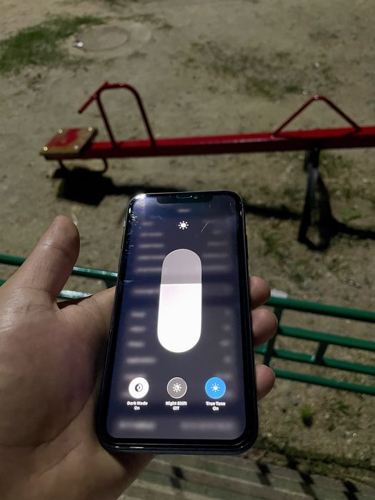 IPhone 11 Ajoyib taklif