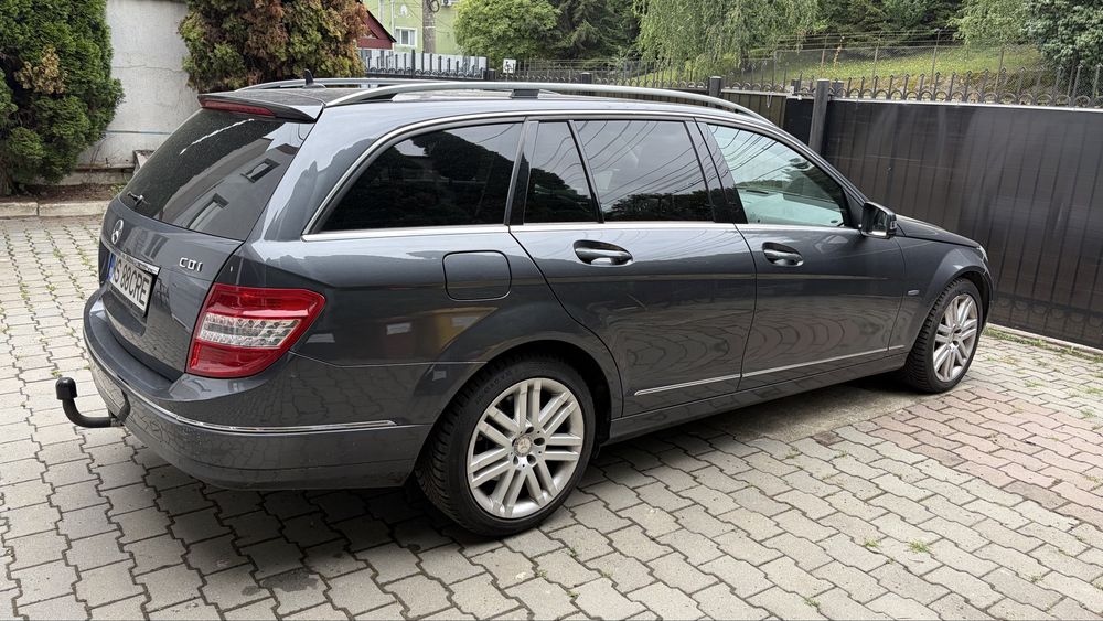 Mercedes c  220 , avantgarde