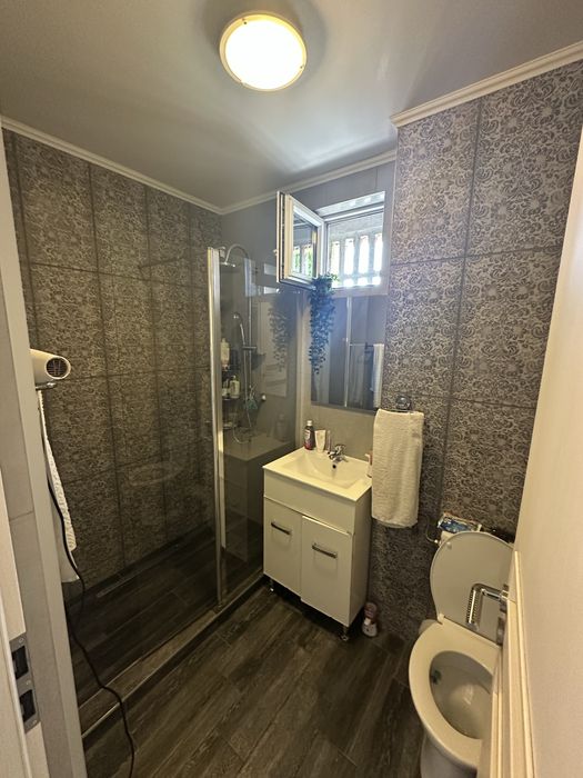 Proprietar Schimb cu teren de minim 300 mp apartament 3 camere Sector 1 – Bd. Dinicu Golescu, 1 minut de Metrou Basarab