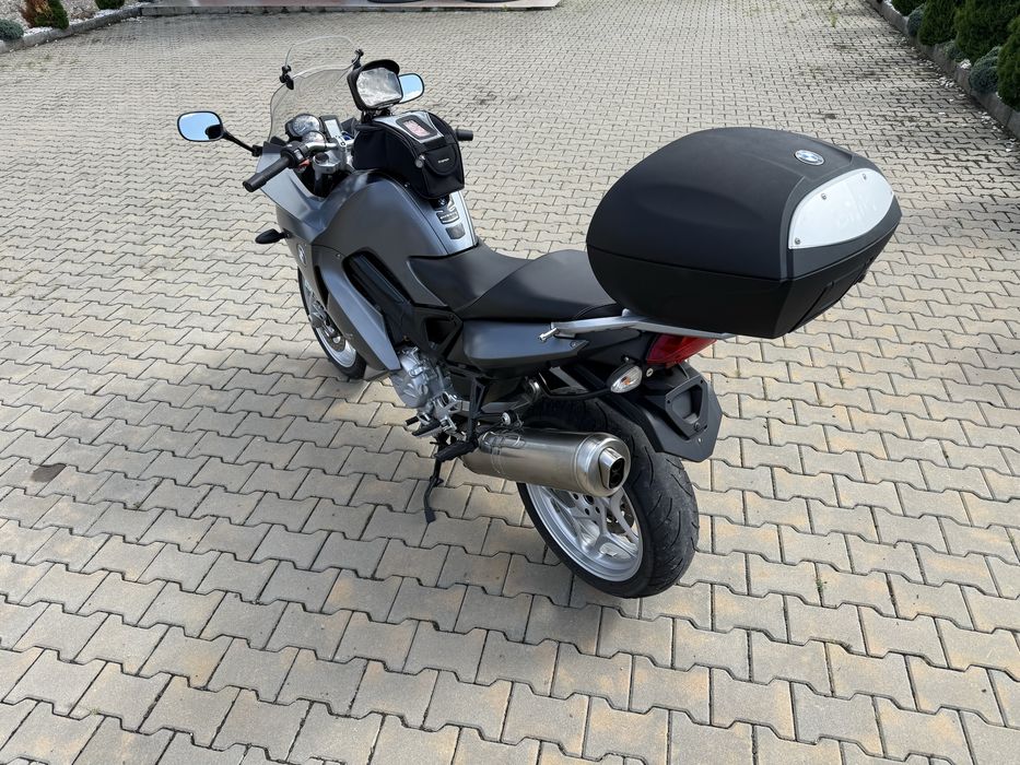 BMW F 800 ST cu ABS FATA+SPATE MANSOANE INCALZITE+ TOP CASE ORIGINALE recent adus din Germania,impecabil+km reali+carte service cu revizii la zi