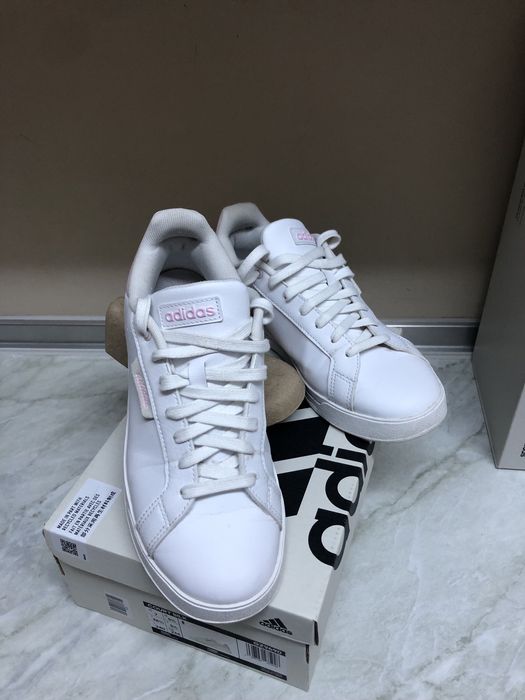 Спортни обувки  adidas