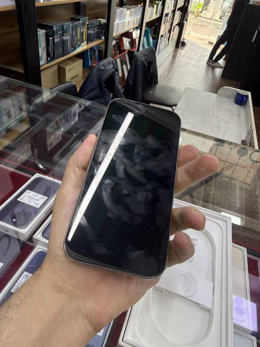 Iphone 16 pro natural