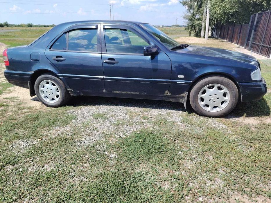 Мерседес С 180,1996г
