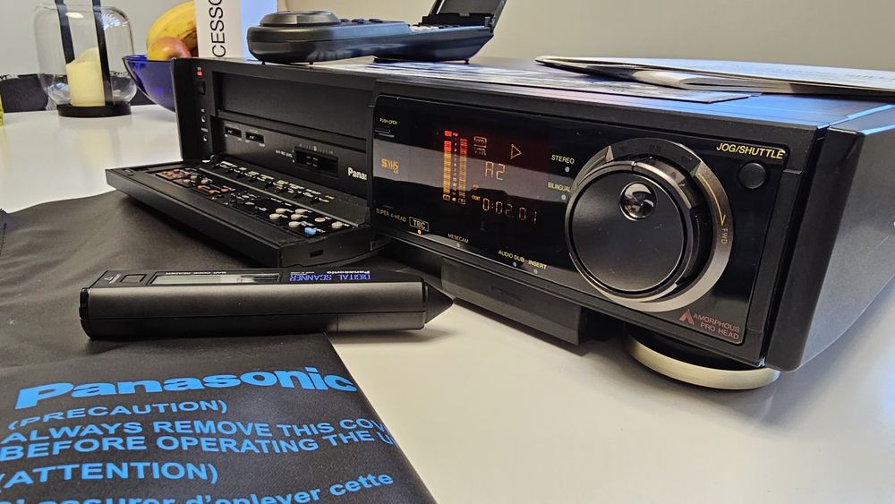 Panasonic NV-FS200 SVHS video recorder! *Колекционерски УНИКАТ *!