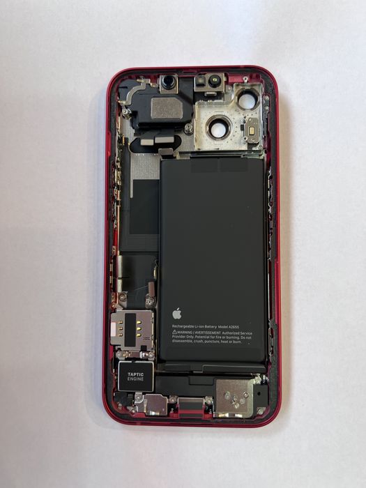 Carcasa iPhone 13 Red originala  399 lei