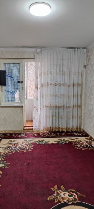 1 honalik balkonlari hamma narsasi bor remontlik uy