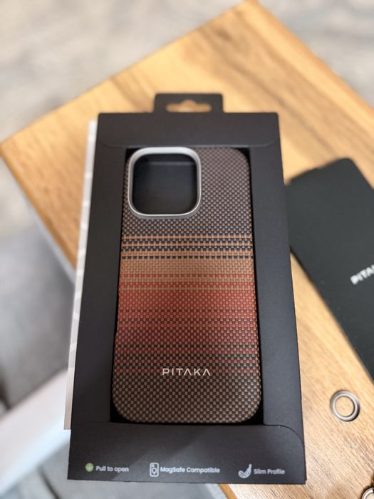 Pitaka чехол на 16 pro
