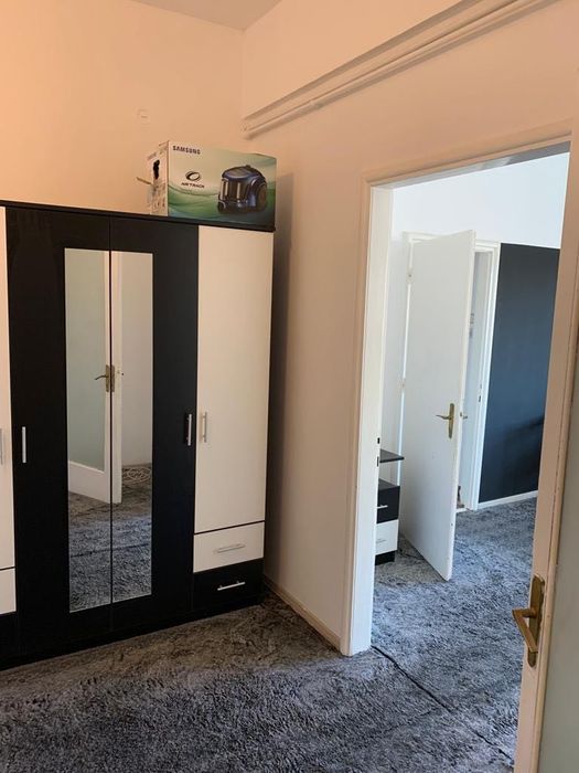 Apartament central cu 2 camere de inchiriat