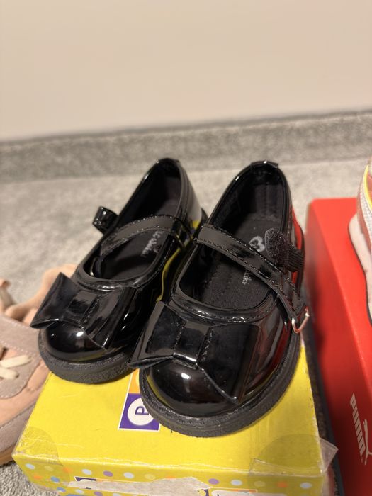 Обувки за момиче 21/22 размер