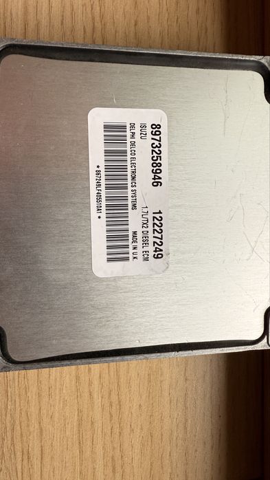 8973258946 meriva minivan 1.7 unitate