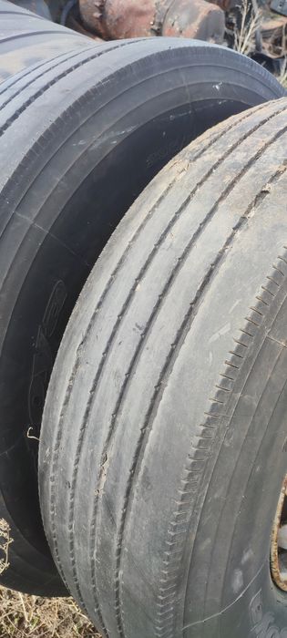 Шины с дисками 295*80 R22,5, 315*80 R22,5.