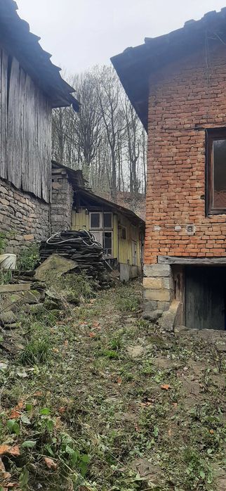 Продава се Къща в Троян - 40 кв.м за 574 €/кв.м - Снимка #2