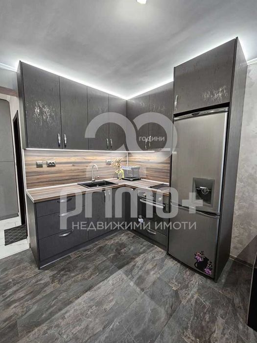 Продава се Двустаен апартамент в Велико Търново, Зона Б - 77 кв.м за 1624 €/кв.м - Снимка #1