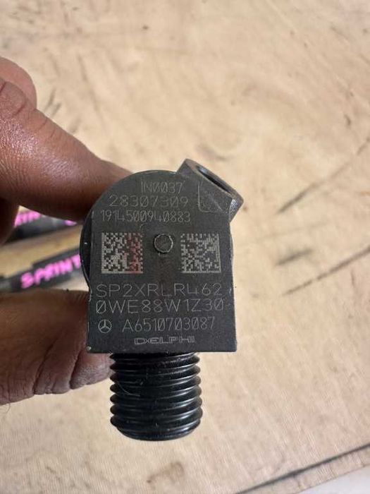 Injectoare Mercedes Sprinter 2.2 E6 cod piesa A6510703087