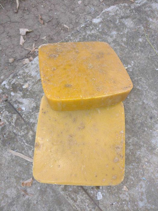 Продавам Пчелен  восък