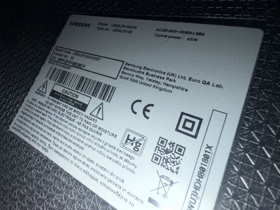 Продавам 41-инчов телевизор Samsung